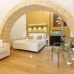 Martini Castello Boutique Πανσιόν