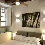 Πανσιόν Martini Castello Boutique