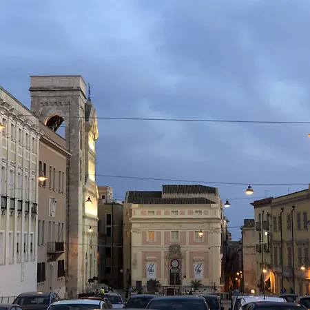 בית הארחה Martini Castello קליארי