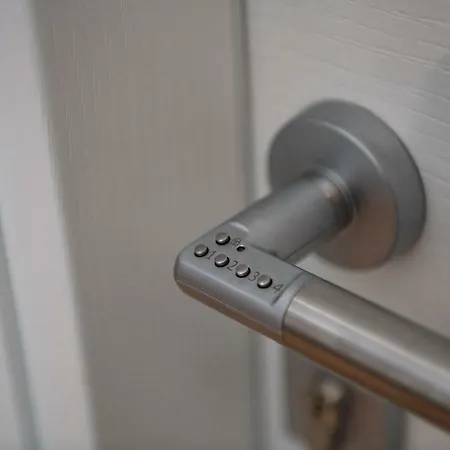 Martini Castello 4* קליארי